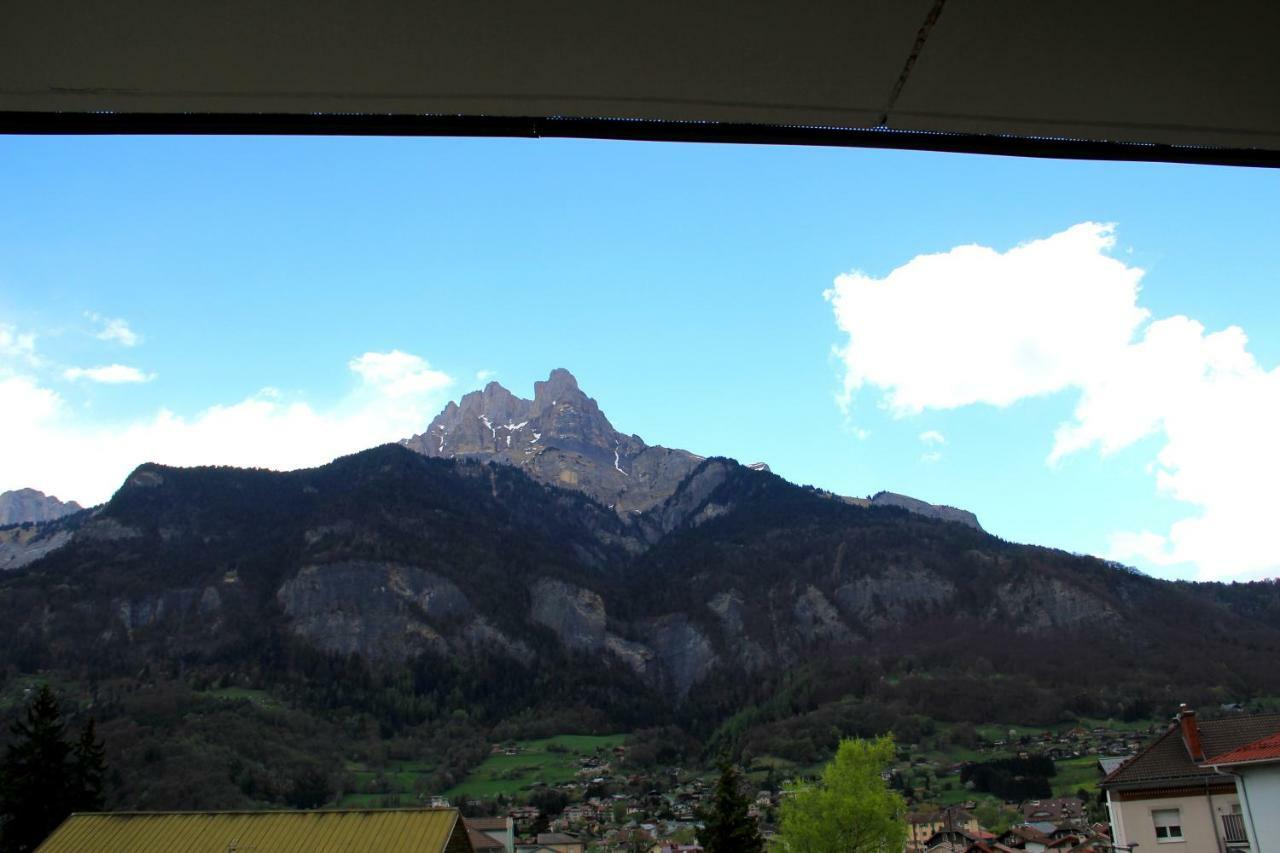 Appartement Au Pied Du Mont-Blanc ! Sallanches Luaran gambar